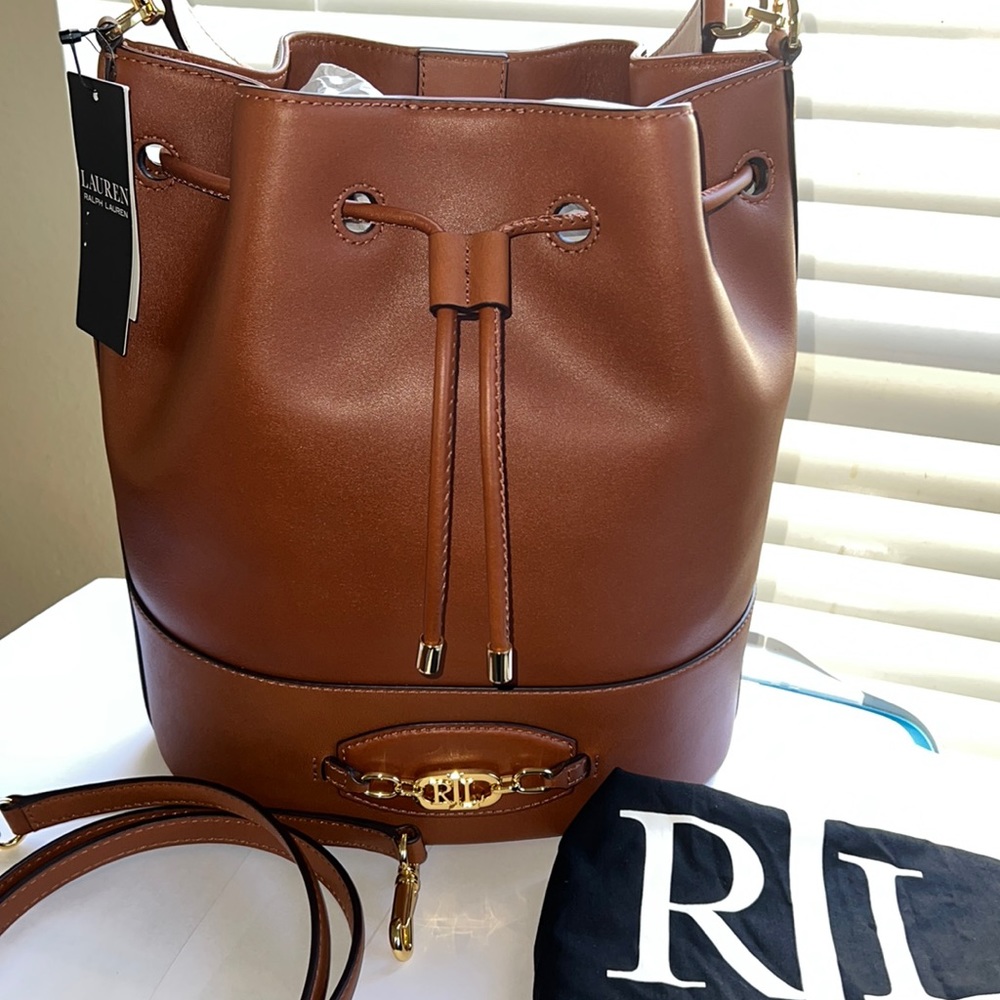 New! Full-Grain Leather Large Andie Drawstring Bag